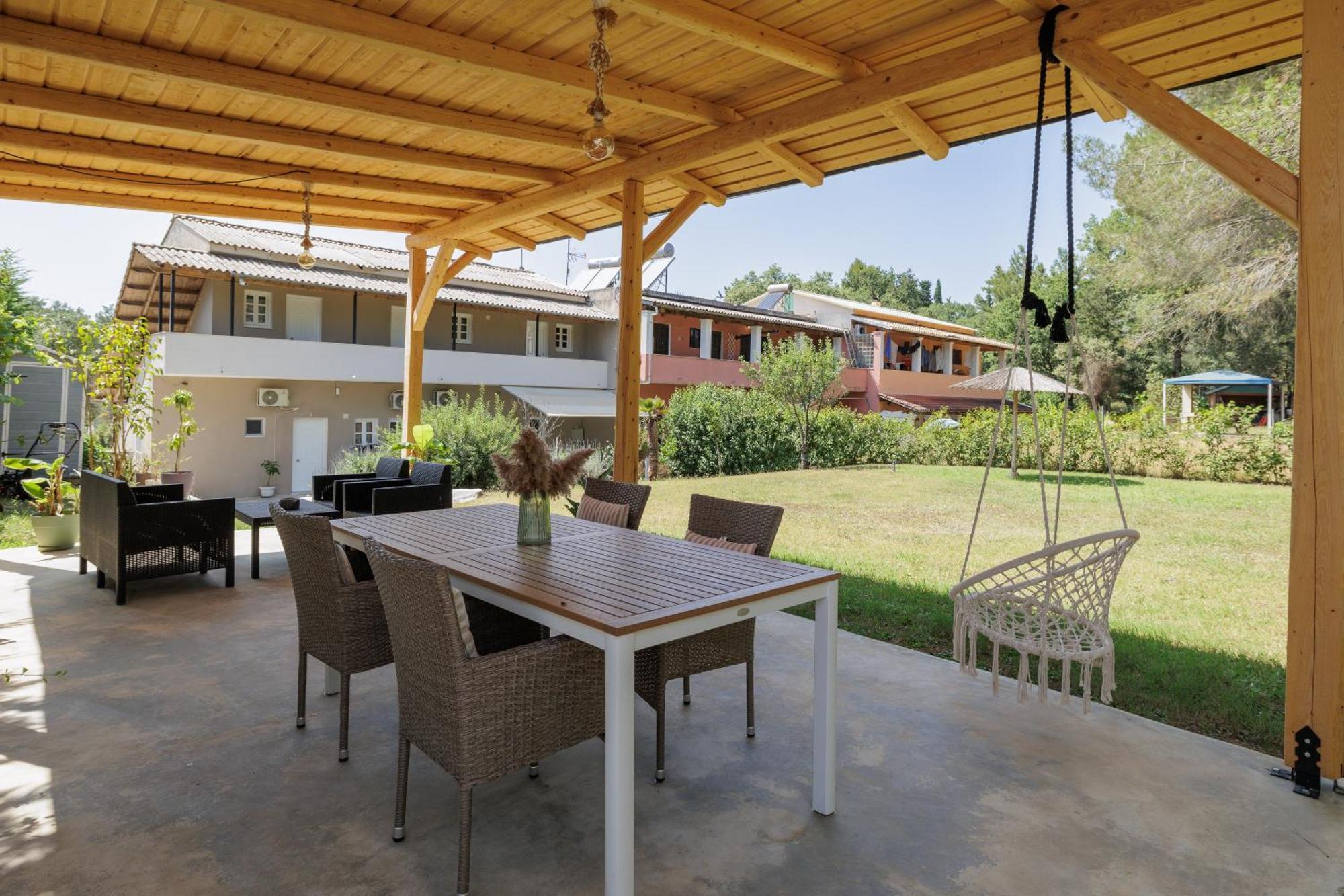The * Kommeno (Corfu)